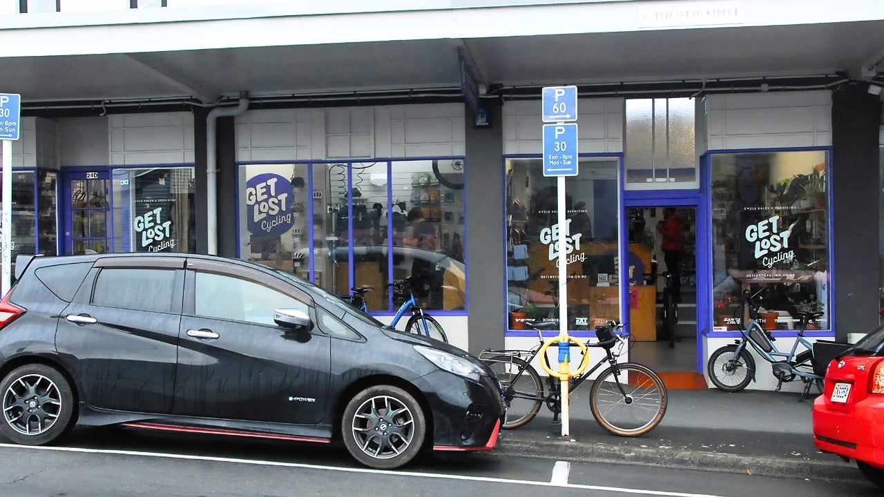 Get lost cycling store front